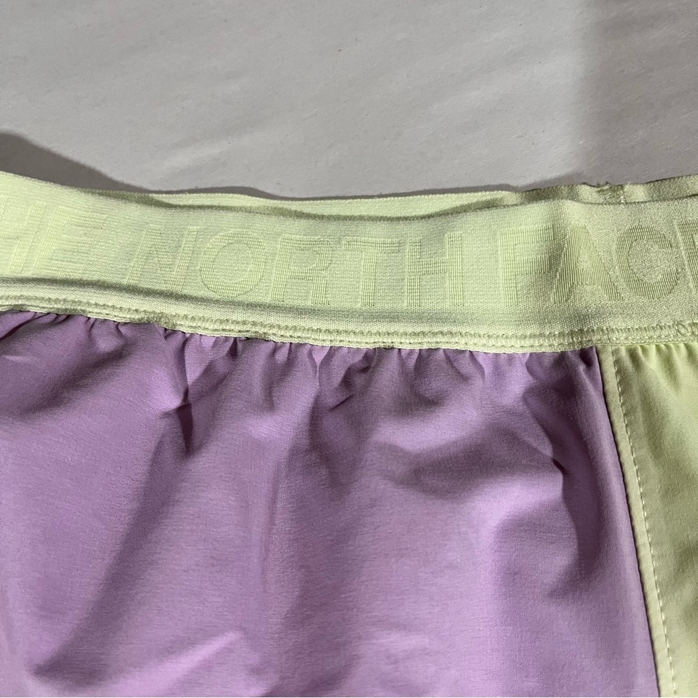 The North Face NEW Wander Short in Lupin and Limecream XXL - Picture 5 of 12